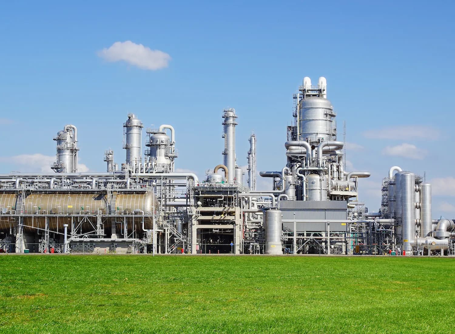 Next-Gen AI for Chemicals Distribution